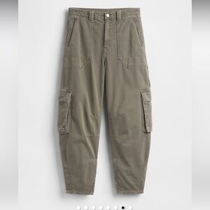 GAP Women’s High Rise Barrel Cargo Khakis